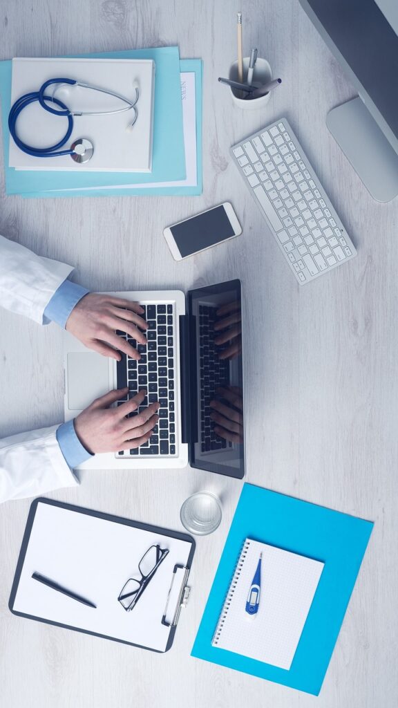 computer, business, typing, keyboard, laptop, doctor, medical care, desk, doctor, doctor, doctor, doctor, doctor